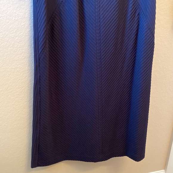 Ann Taylor herringbone pattern dress - Picture 5 of 5
